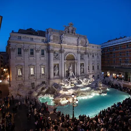 Апартаменты Trevi Luxury Maison Рим